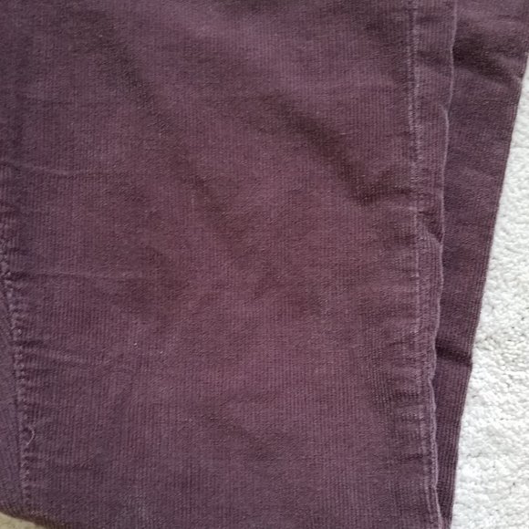 BDG Mid-Rise Cigarette Ankle Corduroy Pants,  27 W x 30 L - Picture 4 of 9